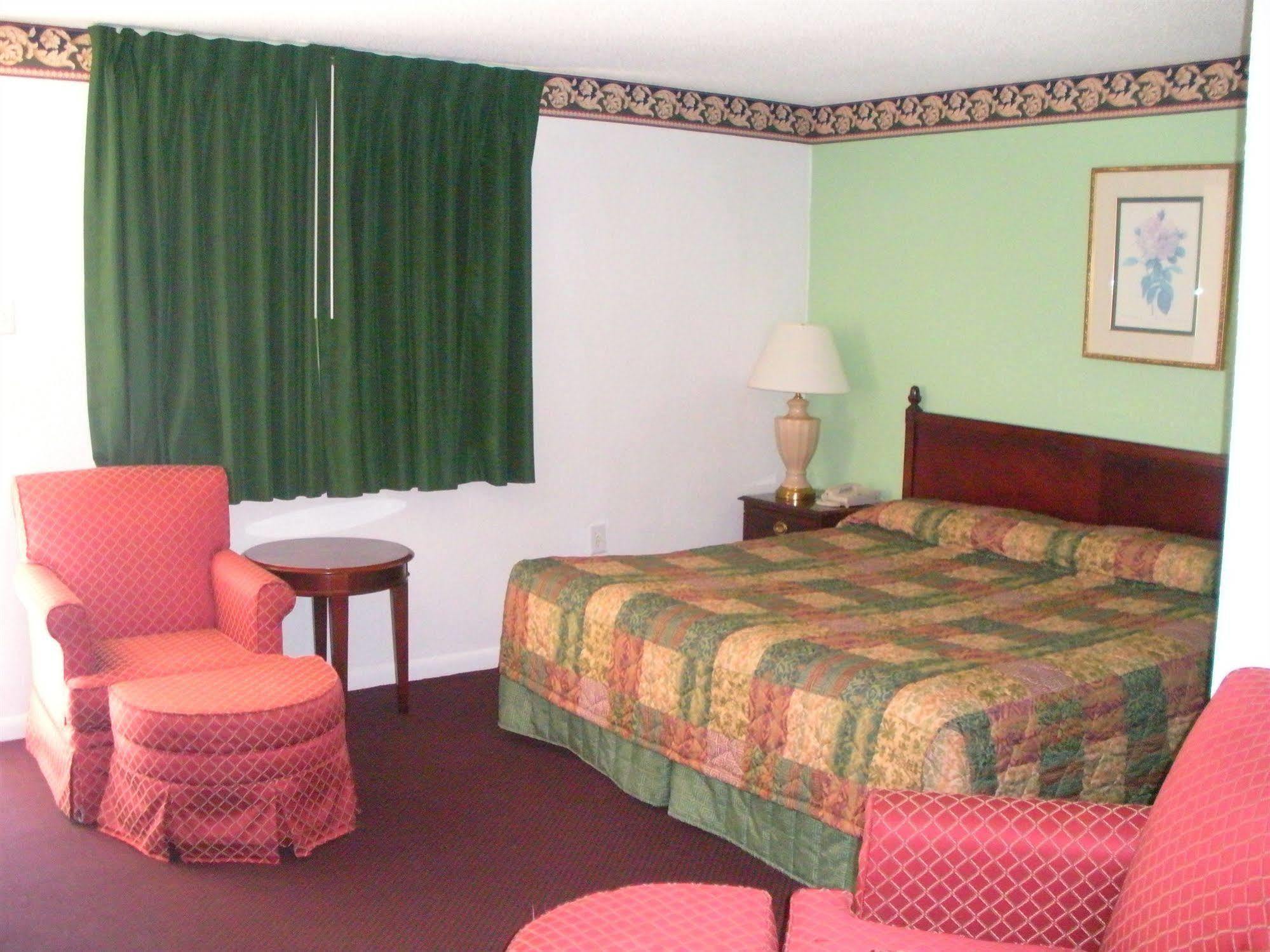 Budget Inn Williamsburg Eksteriør billede